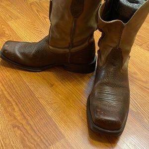 Ariat Rambler boot
